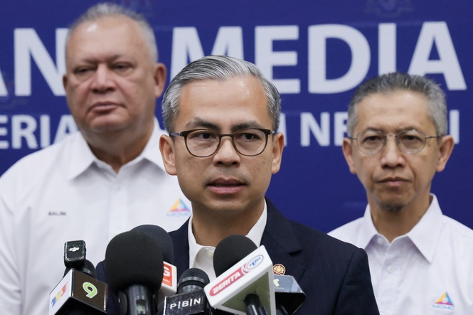 Image from: Facebook paling banyak dikaitkan kandungan judi online, diikuti YouTube, TikTok