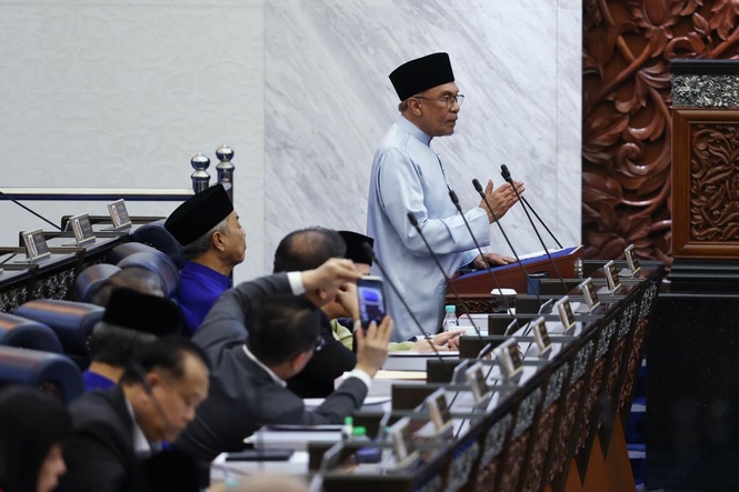 Image from: Budget 2027: How the govt plans to fund RM510bil in spending and investments