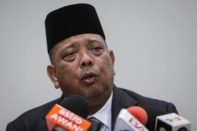 Image from: ‘Business as usual’: Perlis MB defies Bersatu suspension, firmly at helm