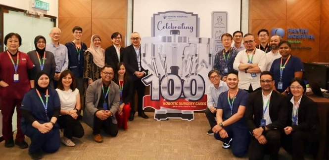 Image from: Catat rekod 100 kes! Ini kelebihan rawatan kanser tonsil guna robotik Da Vinci Xi di Melaka yang ramai tak tahu