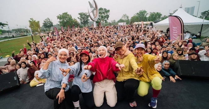 Image from: Dari Lembah Klang ke Johor, NADA Identity himpunkan lebih 1,000 wanita dalam aktiviti kecergasan
