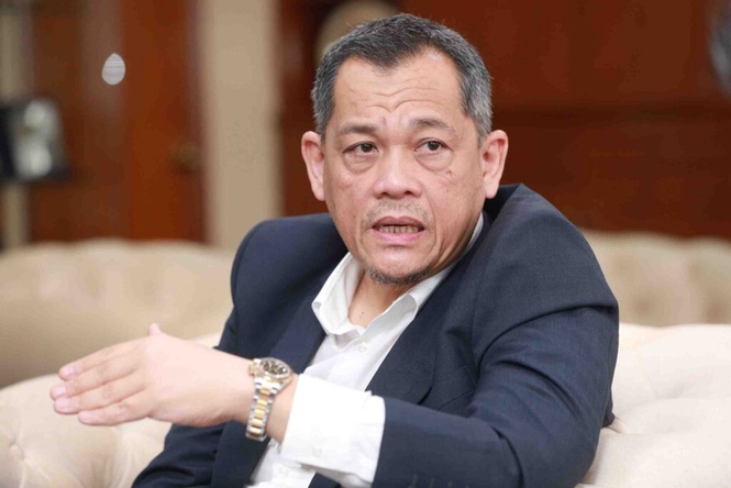 Image from: Hamidin buka laluan kepada regim baharu