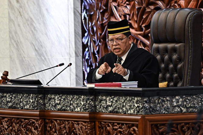 Image from: Johari tunggu penjelasan Ahmad Samsuri berhubung status PN