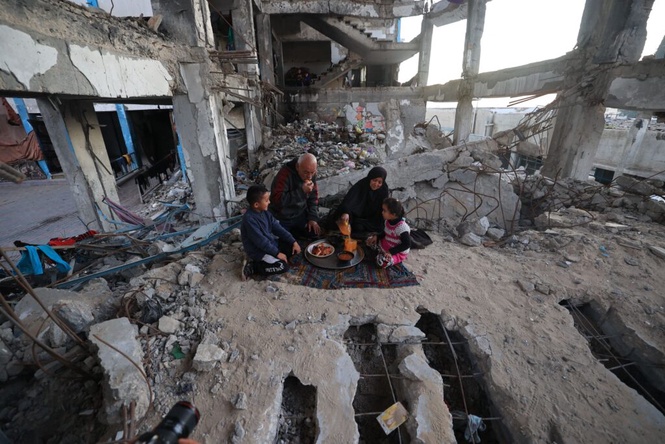 Image from: 466 rakyat Palestin mati kebuluran sejak 2024