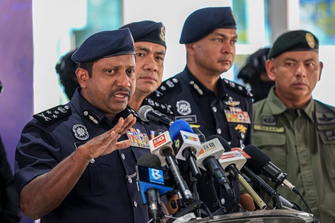 Image from: Rakyat Malaysia seludup ganja hidroponik ke India