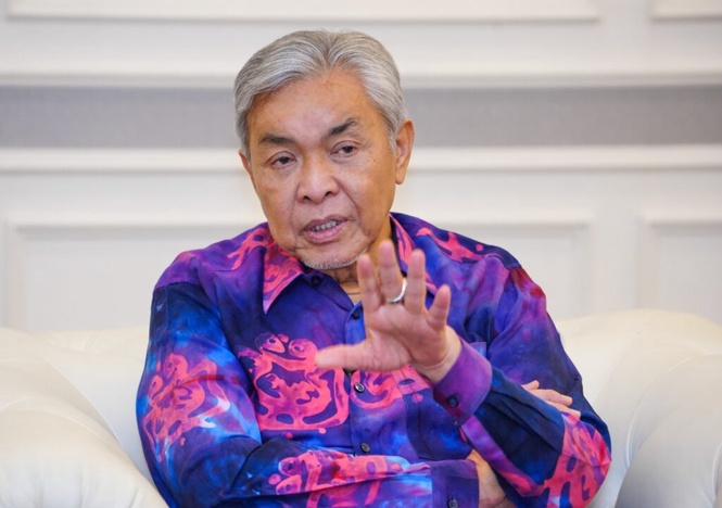 Image from: ‘Kita tengok siapa karam, siapa yang timbul 1 Ogos nanti’