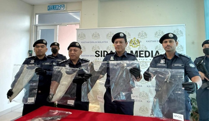 Image from: JKDM Melaka tumpaskan cubaan seludup sirip ikan yu RM8.36 juta