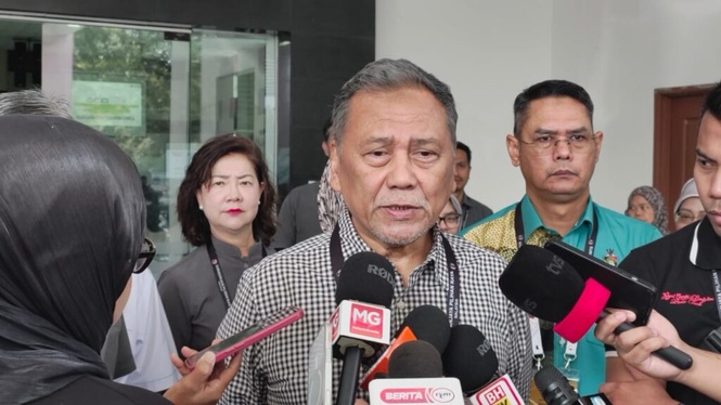 Image from: Lebih 800,000 dijangka keluar mengundi esok