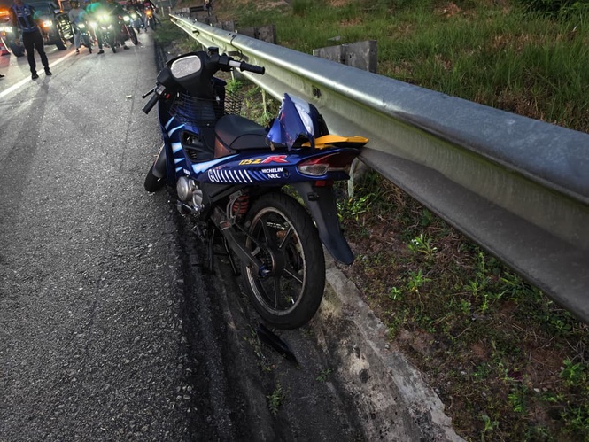 Image from: Seorang lagi penunggang ke RXZ Members maut