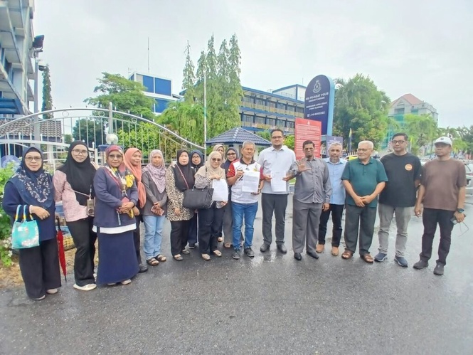 Image from: Empat NGO Perlis buat laporan polis sekat Himpunan Merah, dikhuatiri cetus ketegangan