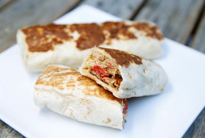 Image from: Harga burrito cetus ‘perang saudara’ dalam kem Trump