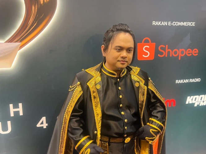 Image from: AJL40: Reynald Guntabid bawa identiti Sabah ke karpet merah