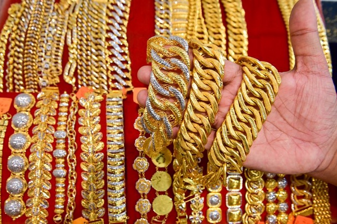 Image from: Harga emas susut hingga RM580 segram