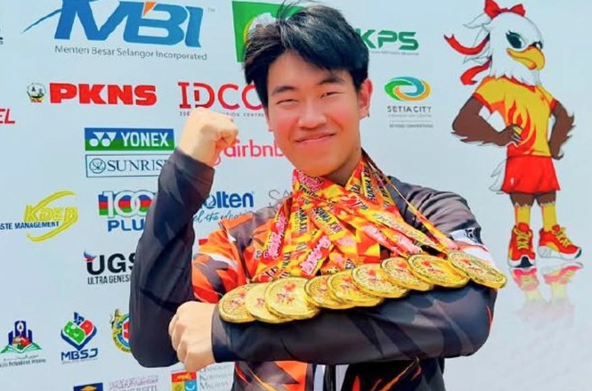 Image from: Zen Hong bolot sembilan emas