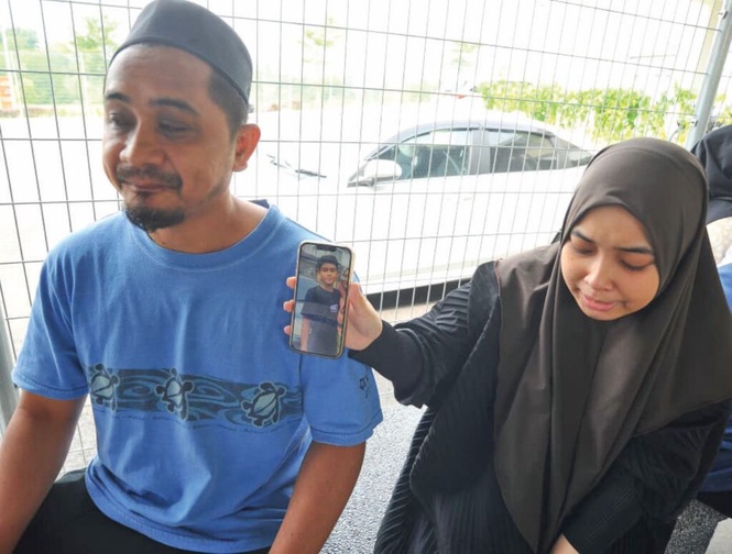 Image from: ‘Beberapa hari sebelum ini, dia minta mainan robot’