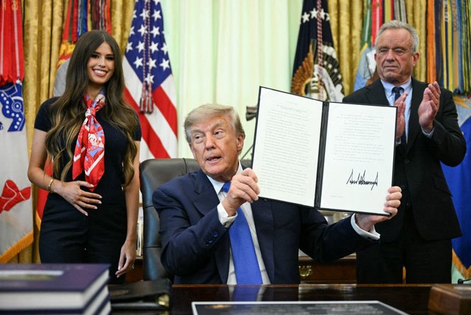 Image from: Isu autisme: Trump arah rombak jadual vaksin kanak-kanak