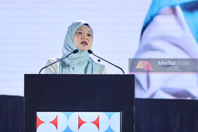 Image from: Wanita PKR mahu wajah baharu diberi ruang memimpin