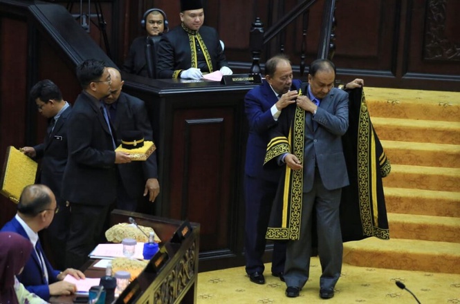 Image from: Awaludin dilantik Yang Dipertua DUN Negeri Sembilan
