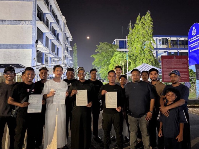 Image from: Pemuda UMNO Perlis buat laporan polis siasat Himpunan Merah