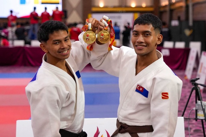 Image from: Nur Amin terajui emas abang