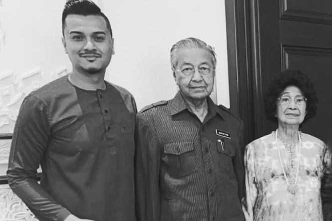 Image from: Tun Dr Siti Hasmah bak seorang ibu, tidak kira darjat dan keturunan – Fazley Yaakob