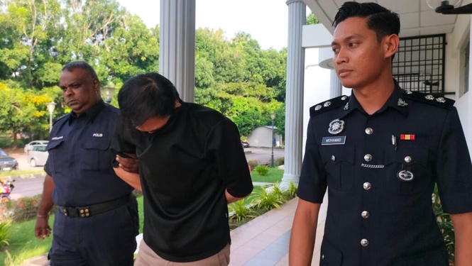 Image from: Pembantu jurujual kedai emas didakwa tipu pakej umrah