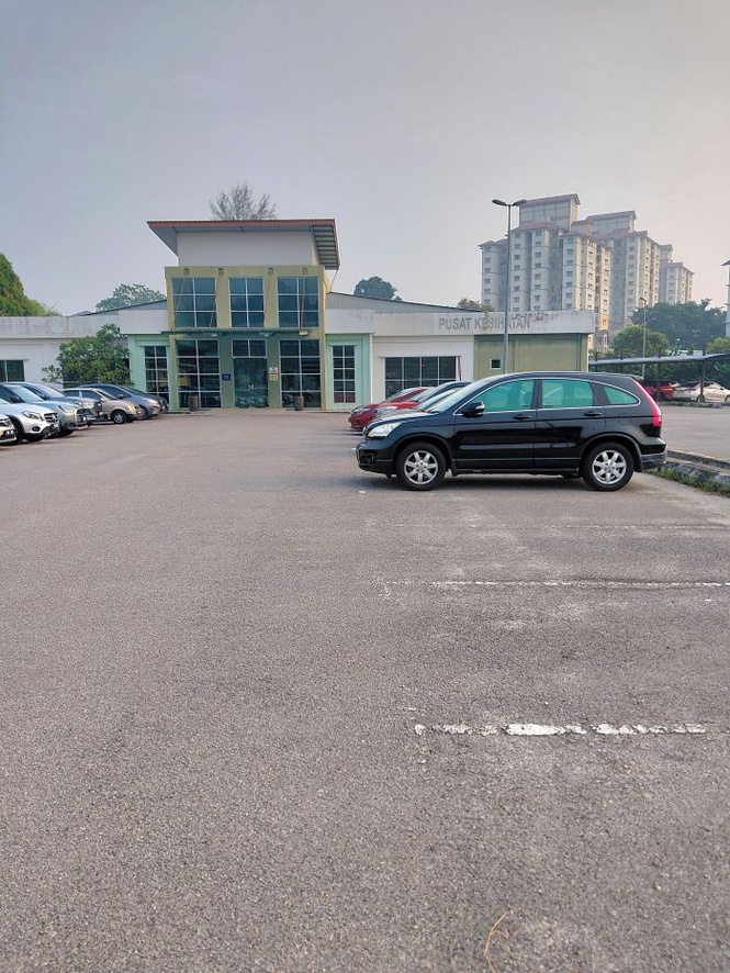 Image from: Garisan petak kereta perlu dicat baharu