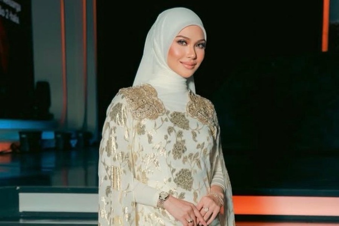 Image from: Saya tidak pilih kawan berdasarkan status, yang pura-pura pergi main jauh-jauh – Anzalna Nasir