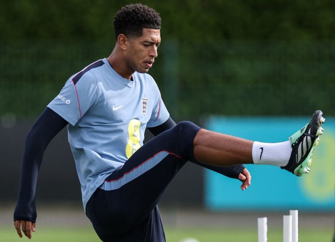 Image from: Pemain Terbaik England kekal milik Bellingham