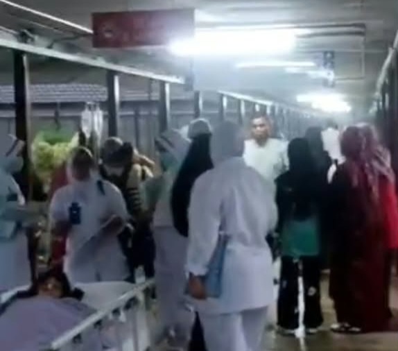 Image from: 17 pesakit kanak-kanak, wanita cemas, siling dua wad Hospital Bandar Jengka terbakar