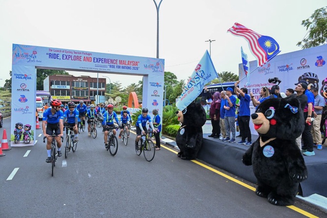 Image from: Tourism Malaysia perkukuh pelancongan berbasikal rentas sempadan