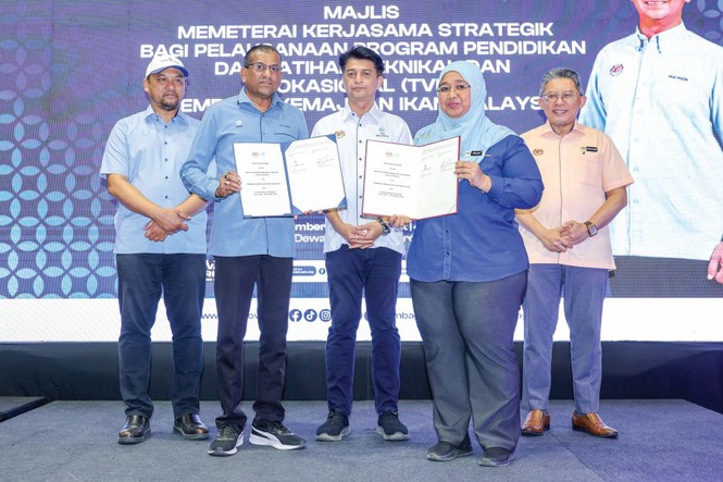 Image from: LKIM mahu anak nelayan ceburi TVET