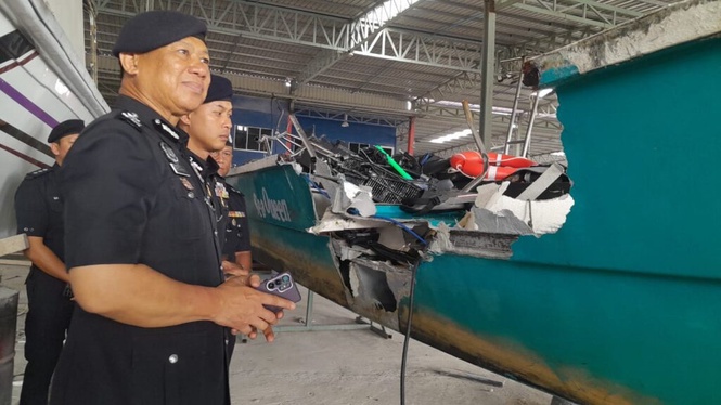 Image from: Polis siasat kemalangan dua bot sama ada berlaku kecuaian, kendalian berbahaya