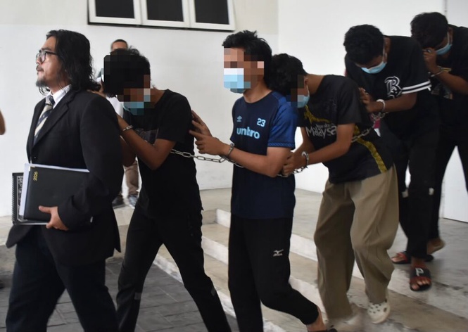 Image from: Enam termasuk lima lelaki bawah umur didakwa rogol remaja 15 tahun