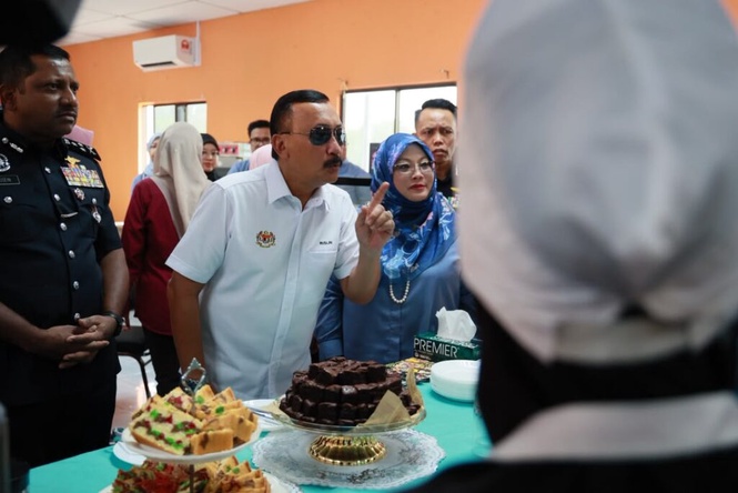 Image from: AADK kemuka cadangan saringan air kencing juruterbang, anak kapal setiap bulan