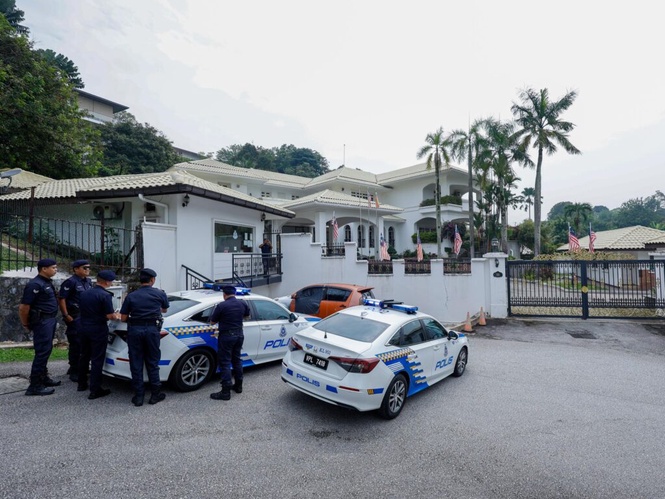 Image from: KPD Sentul, pegawai penjara mesyuarat di rumah Najib?