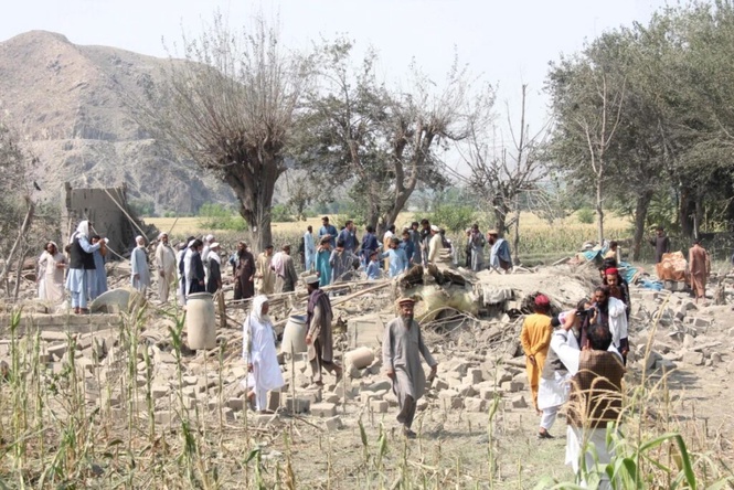 Image from: Serangan udara landa bandar kediaman pemimpin Taliban
