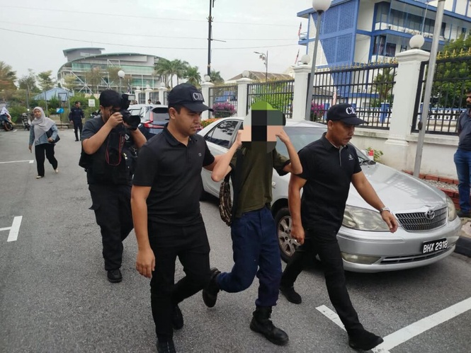 Image from: Remaja OKU diperintah jalani rawatan psikiatri selepas dituduh bunuh ibu
