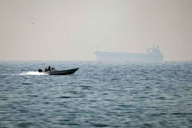 Image from: Iran ancam tutup laluan ‘haram’ di Selat Hormuz