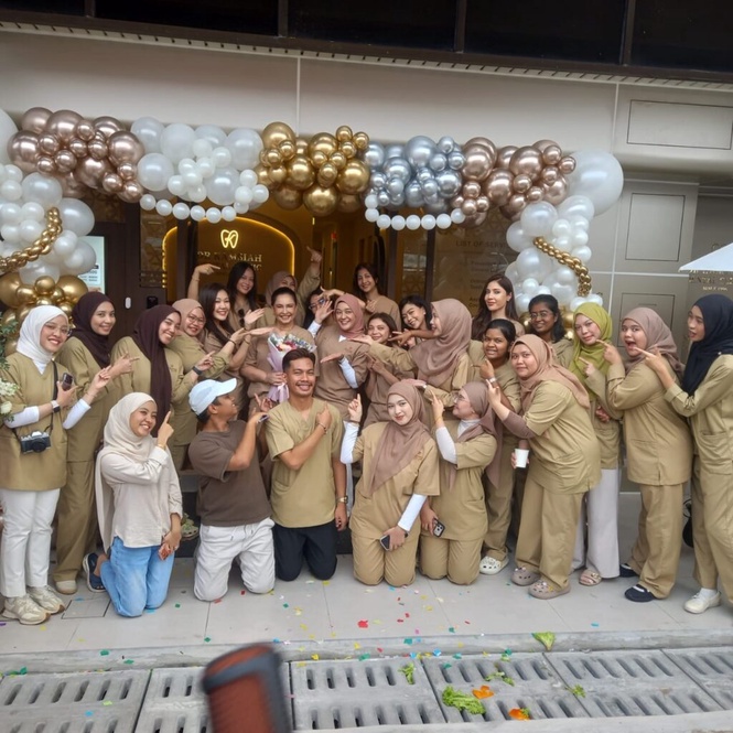 Image from: Pengalaman hampir 40 tahun perkukuh klinik Dr. Kamsiah