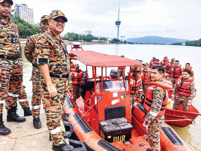 Image from: Bomba Sukarela dan Komuniti digerak hadapi tengkujuh