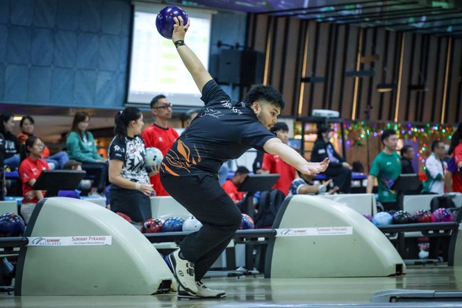 Image from: Skuad boling buru emas berganda Piala Dunia