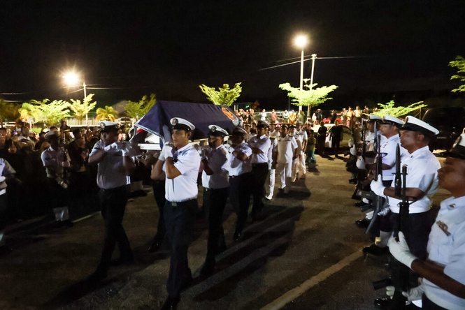 Image from: Anggota Maritim Malaysia terkorban ketika kejar PATI selamat dikebumikan