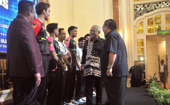 Image from: Trio emas Sukan Asia perkukuh Melaka Titans
