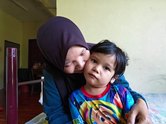 Image from: ‘Saya mesti kuat lawan kanser demi anak-anak’