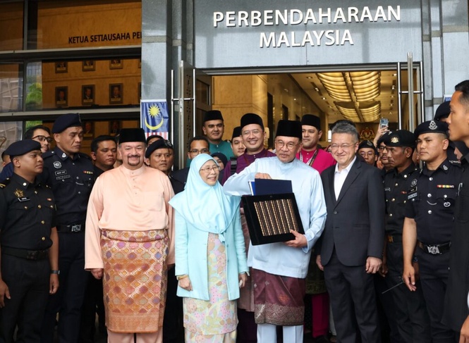 Image from: Belanjawan 2027: InsyaAllah, doa – Anwar