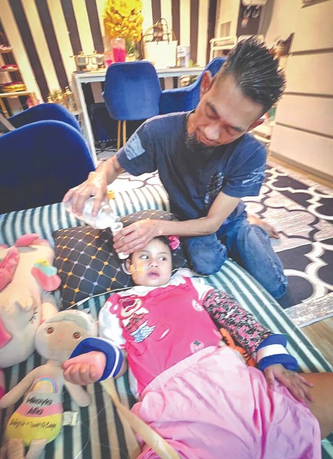 Image from: Mikayla lumpuh perlukan RM30,000 untuk rawatan