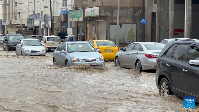 Image from: Tripoli lumpuh akibat banjir, seorang maut