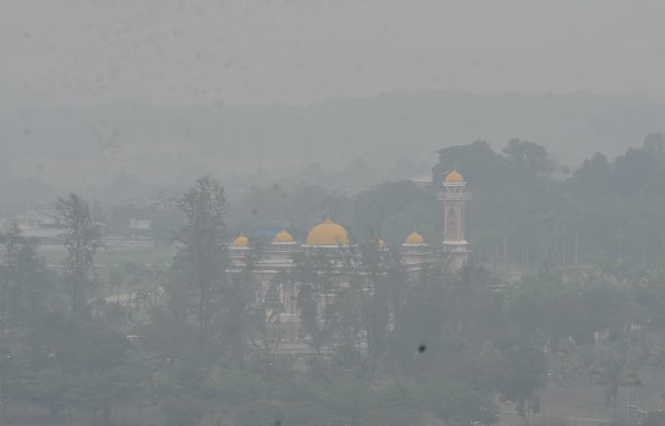 Image from: Pasir Gudang ‘ditelan’ jerebu, penduduk luah kebimbangan
