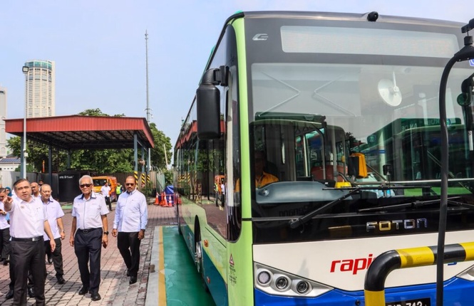 Image from: ‘Larang warga asing naik bas Rapid KL bukan cadangan praktikal’